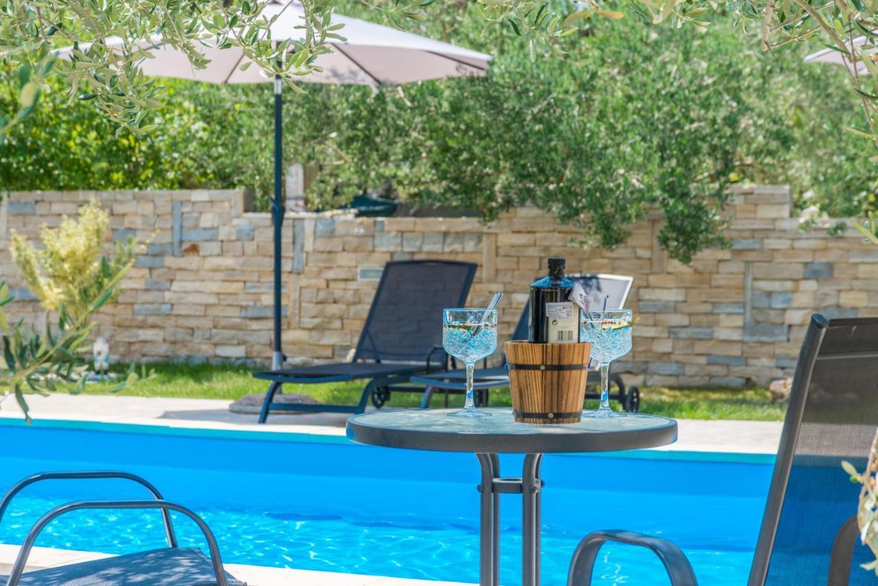 Agape Apartments บีโอกราดนาโมรู ภายนอก รูปภาพ